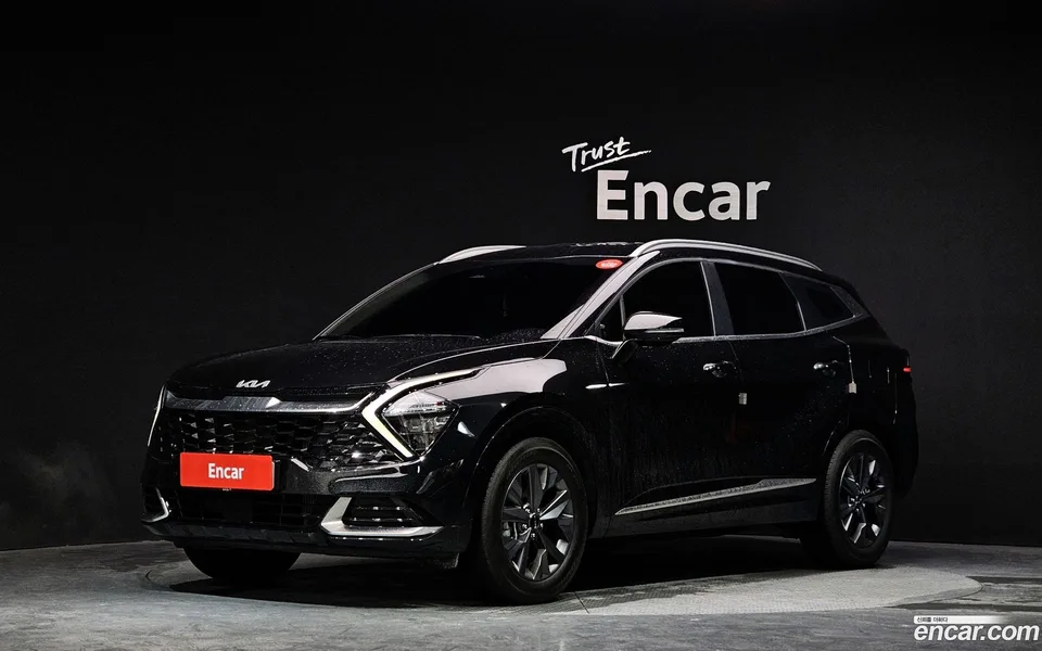 Kia Sportage 2.0 2WD 2022 — фото 1, купить с доставкой в Москву