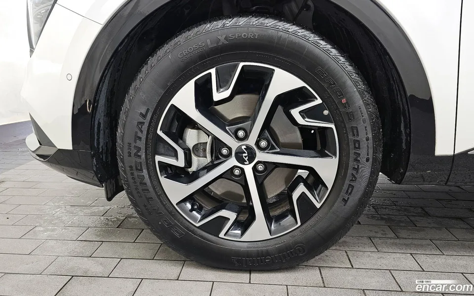 Kia Sportage Hybrid 2WD 2024 — миниатюра 2