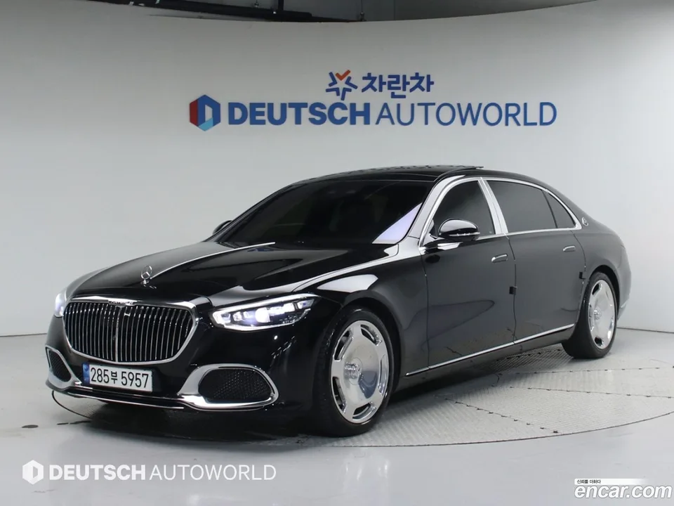 Mercedes-Benz S-Class S580 4MATIC 2023 — фото 1, купить с доставкой в Москву