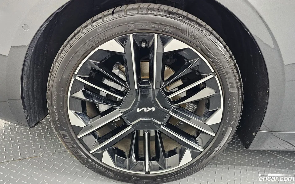Kia K8 Hybrid 2025 — миниатюра 2