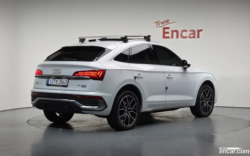 Audi Q5 45 TFSI 2023 — миниатюра 2