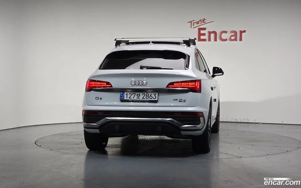 Audi Q5 45 TFSI 2023 — миниатюра 4