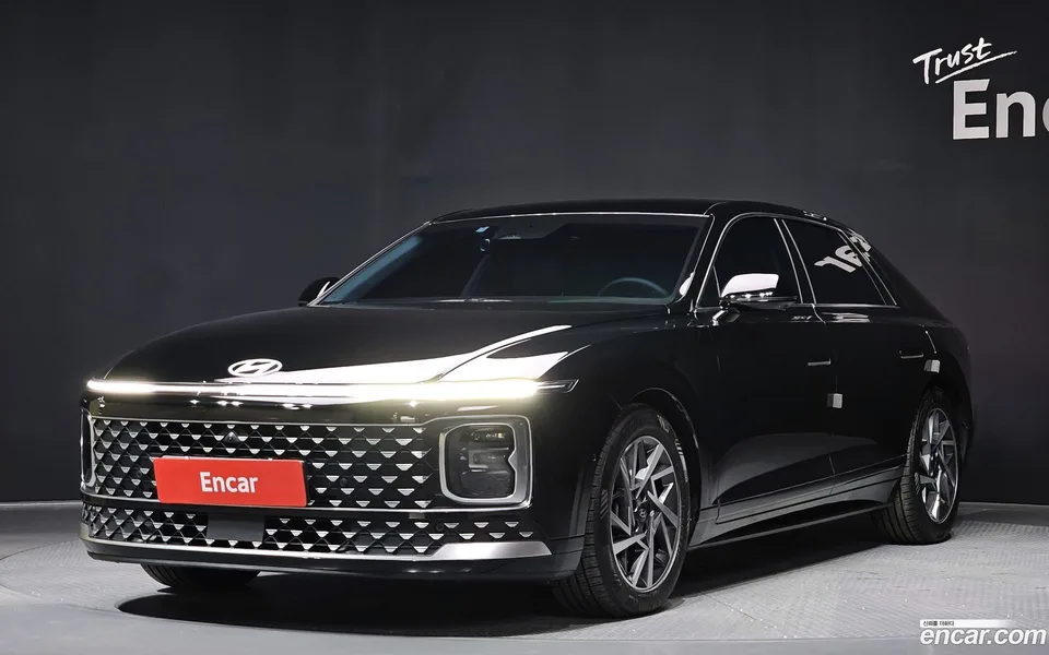 Hyundai Grandeur 3.5 2WD 2023 — фото 1, купить с доставкой в Москву