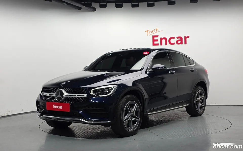 Mercedes-Benz GLC-Class GLC300e 4MATIC 2022 — фото 1, купить с доставкой в Москву