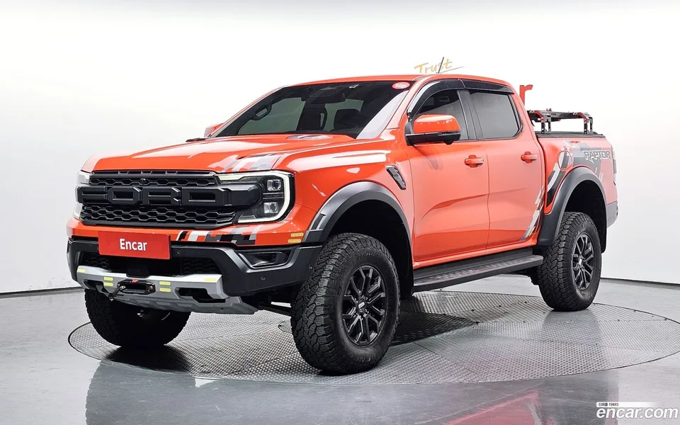 Ford Ranger 2.0 2023 — фото 1, купить с доставкой в Москву