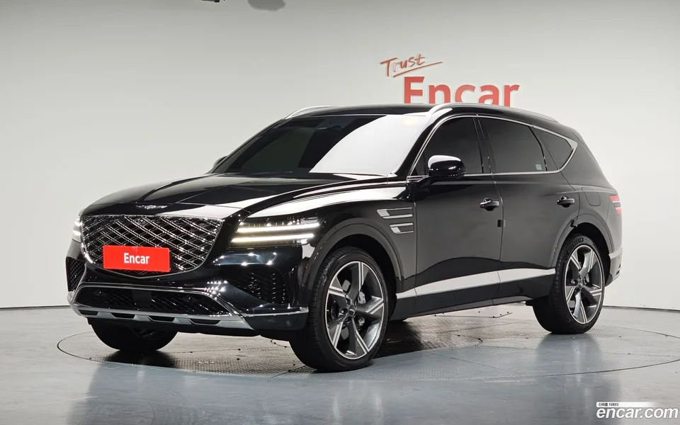 Genesis GV80 2.5T AWD 2023 — фото 1, купить с доставкой в Москву
