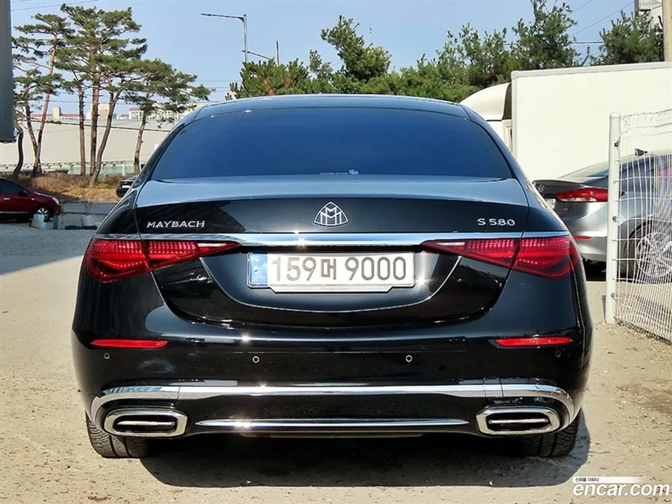 Mercedes-Benz S-Class S580 4MATIC 2024 — thumbnail 4