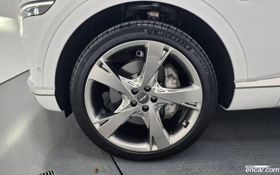 Genesis GV80 2.5T AWD 2022 — миниатюра 5