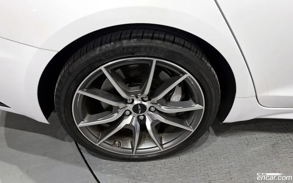 Genesis G70 2.5T 4WD 2024 — миниатюра 5