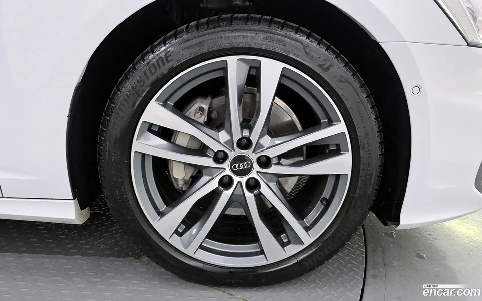 Audi A6 45 TFSI 2022 — миниатюра 2