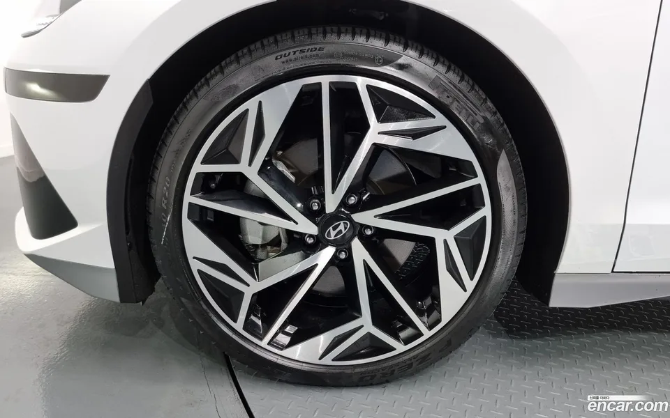 Hyundai Ioniq 6 2022 — миниатюра 2