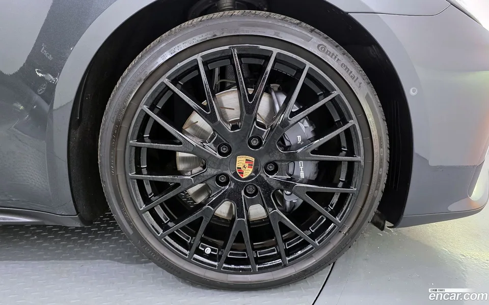 Porsche Panamera (976) 2.9 AWD 2024 — миниатюра 2