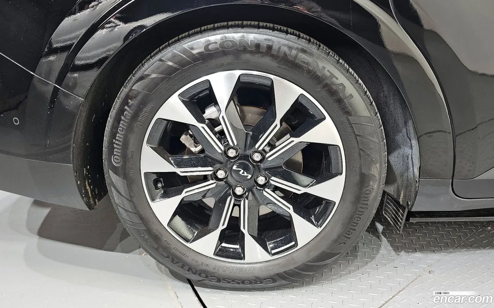 Kia Carnival 9 () 2022 — миниатюра 2
