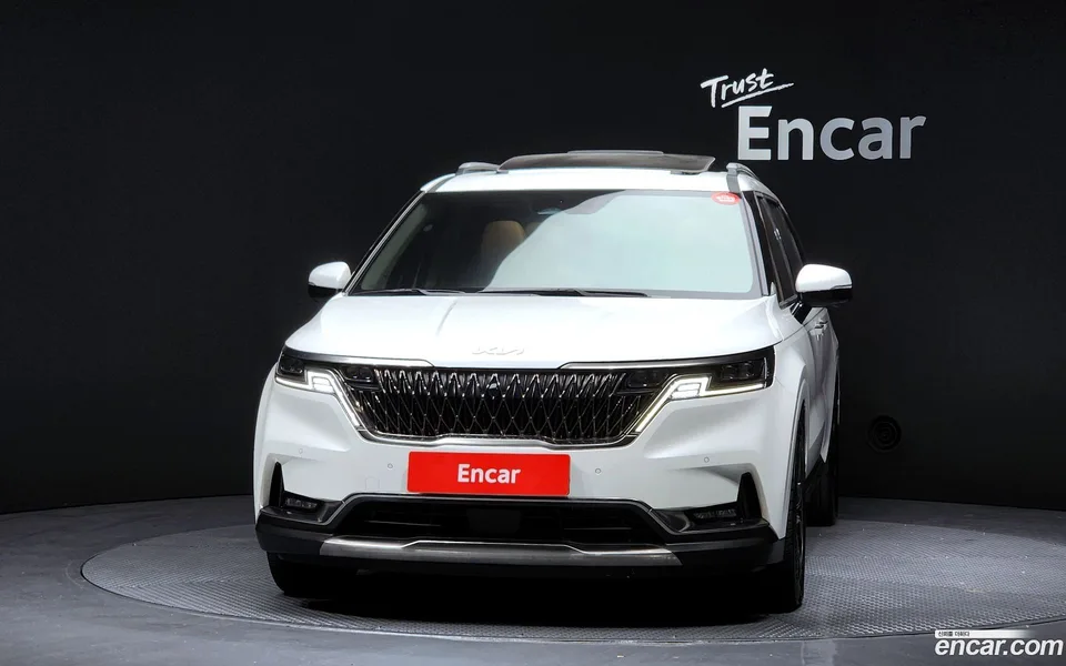 Kia Carnival 9 2022 — thumbnail 3