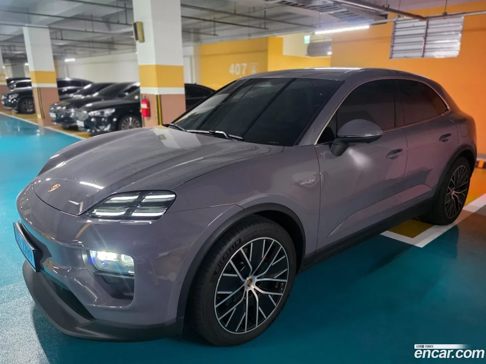 Porsche Macan Electric 4S 2025 — миниатюра 3