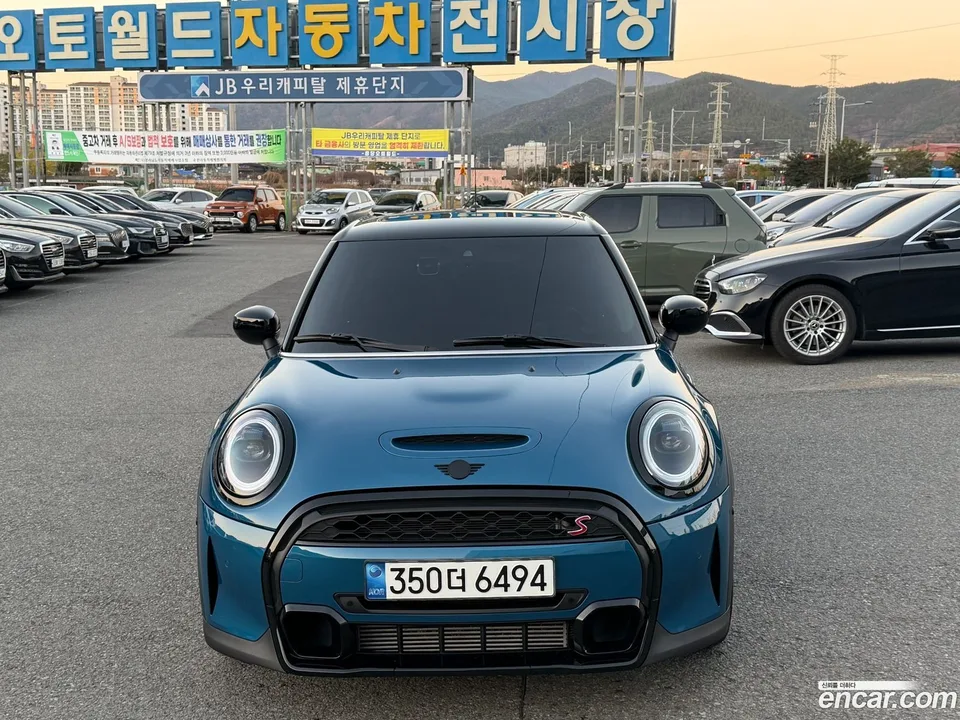 MINI Cooper S 5 2022 — миниатюра 3