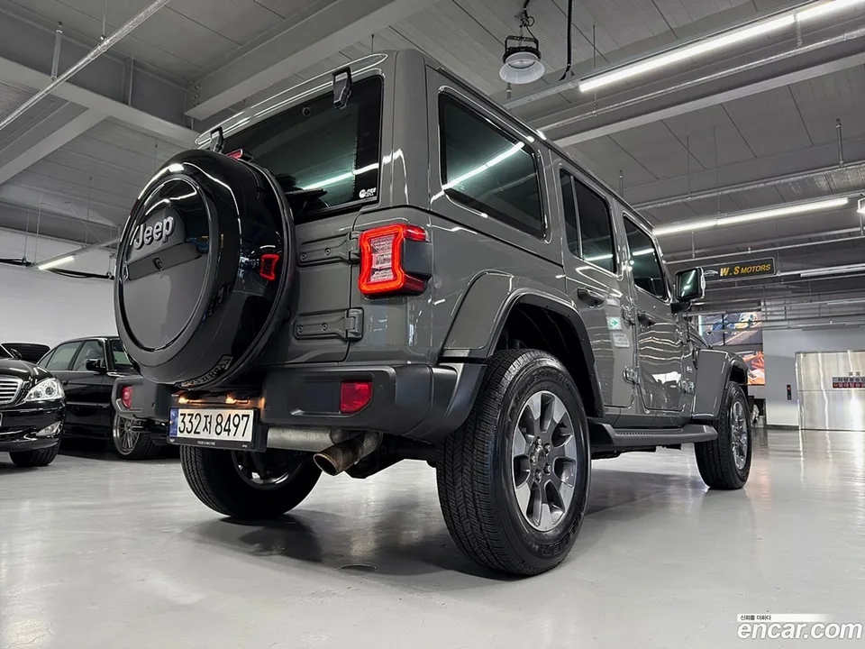 Jeep Wrangler 2.0 4 2023 — миниатюра 2