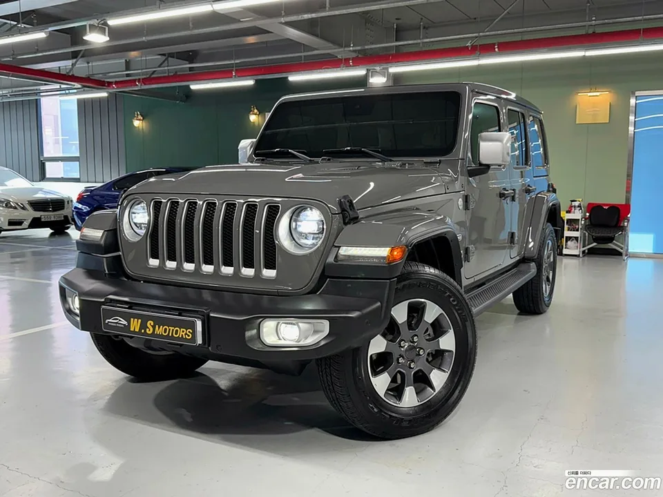 Jeep Wrangler 2.0 4 2023 — фото 1, купить с доставкой в Москву