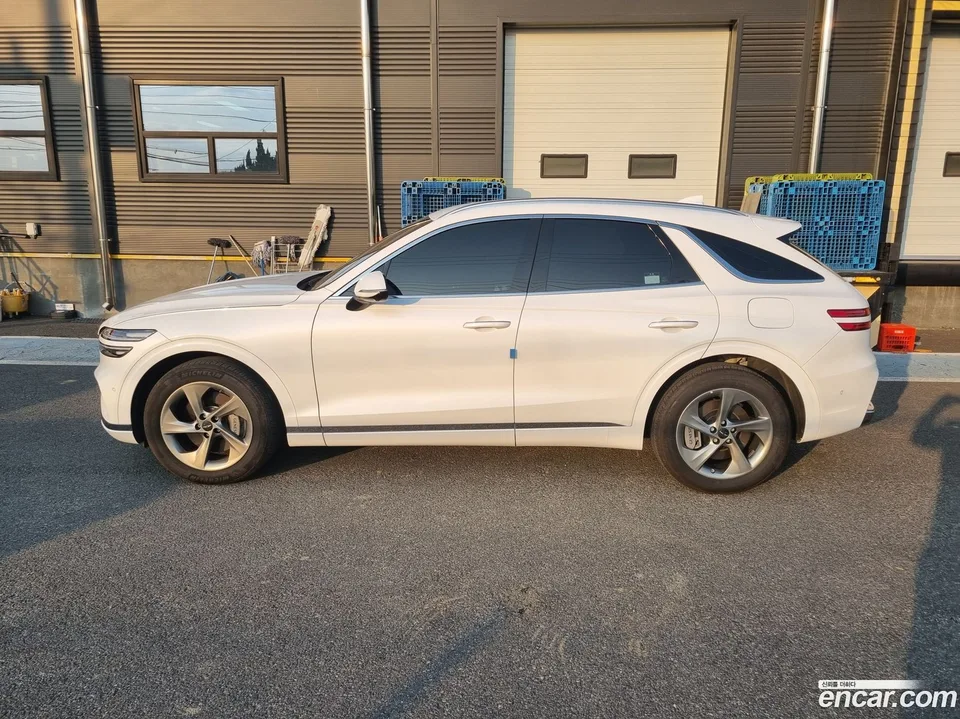Genesis GV70 2.5T AWD 2024 — миниатюра 4