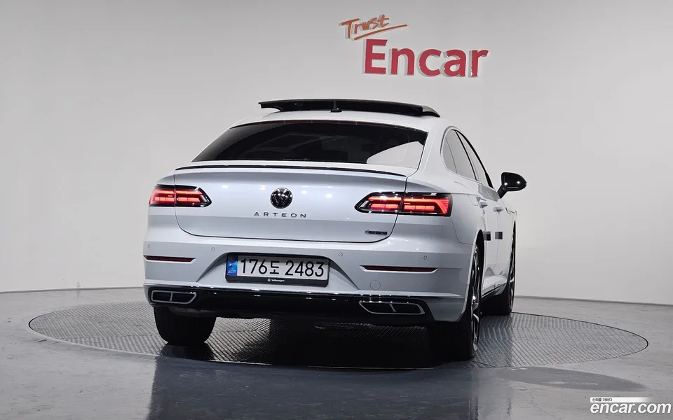 Volkswagen Arteon 2.0 TDI R-LINE 4 2022 — миниатюра 4