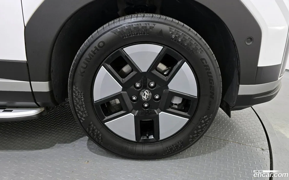 Hyundai SantaFe HEV 1.6 2WD 2023 — миниатюра 2