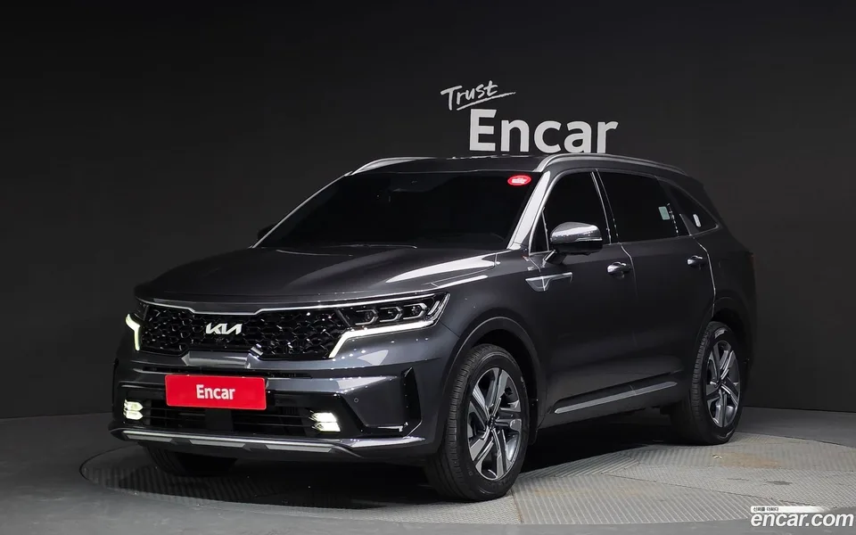 Kia Sorento HEV 1.6 4WD 2023 — photo 1, buy with delivery to Moscow
