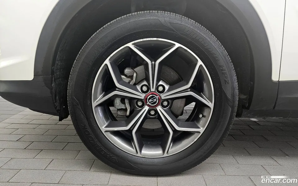 KG Mobility Korando 1.5 2WD R- 2022 — thumbnail 2
