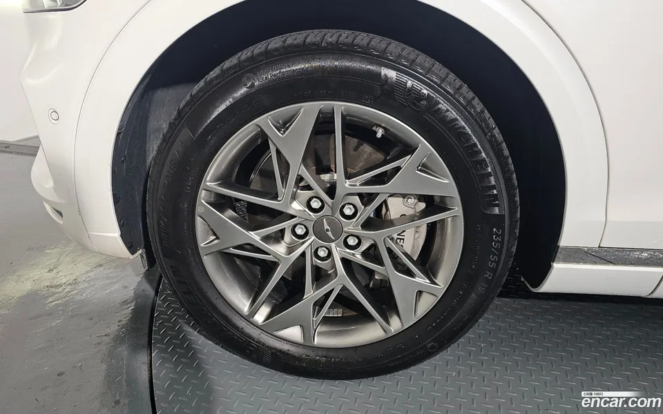 Genesis GV70 2.5T 2WD 2023 — миниатюра 2