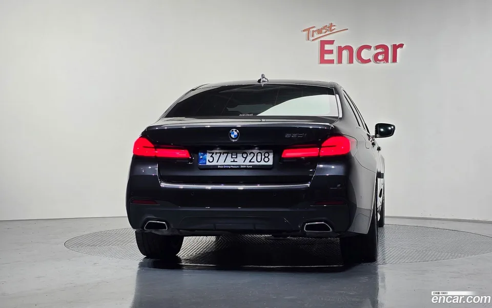 BMW 5 Series 530i M 2022 — миниатюра 4