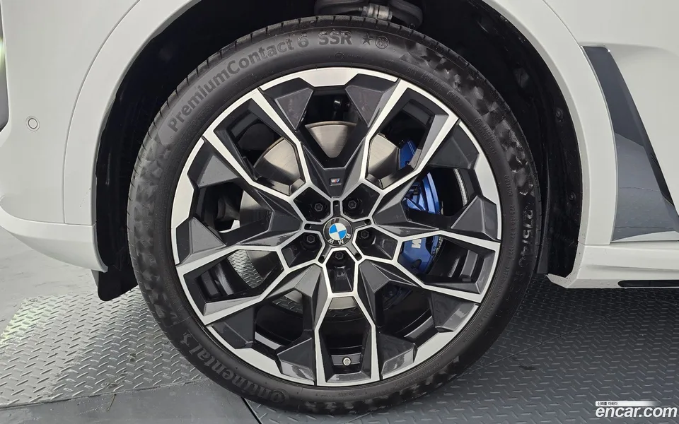 BMW X7 xDrive 40i M 6 2024 — миниатюра 5