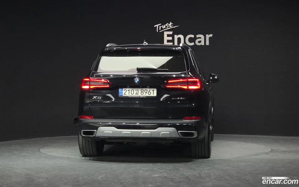 BMW X5 xDrive 40i xLine 2022 — миниатюра 4