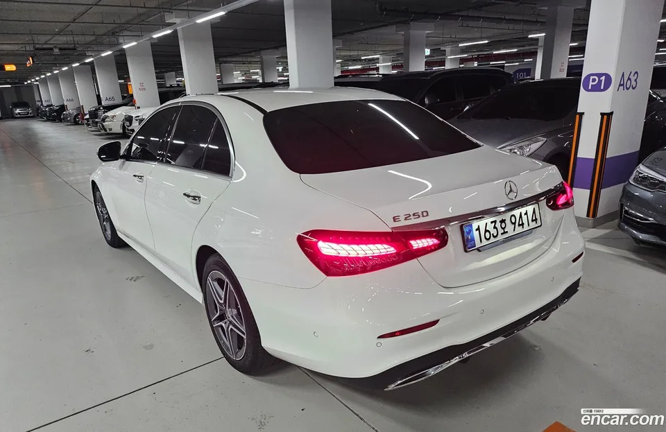 Mercedes-Benz E-Class E250 2023 — миниатюра 5