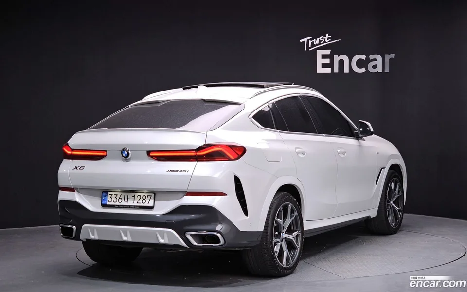 BMW X6 xDrive40i M 2022 — миниатюра 2