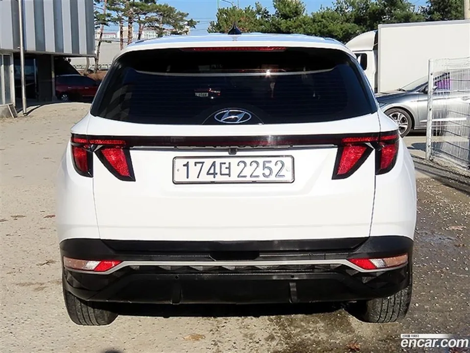 Hyundai Tucson 1.6 2WD 2022 — миниатюра 4