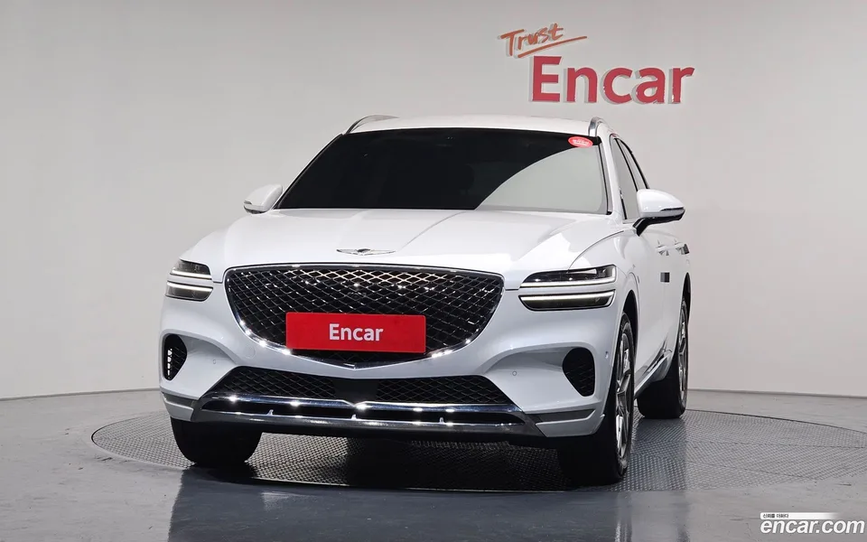 Genesis GV70 2.5T 2WD 2023 — миниатюра 3
