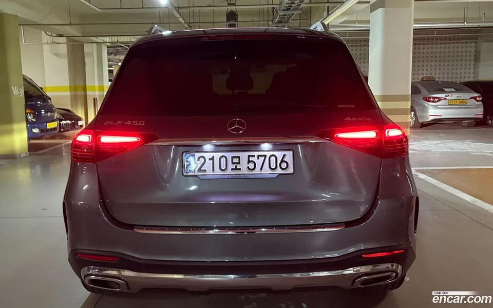 Mercedes-Benz GLE-Class GLE450 4MATIC 2023 — миниатюра 4
