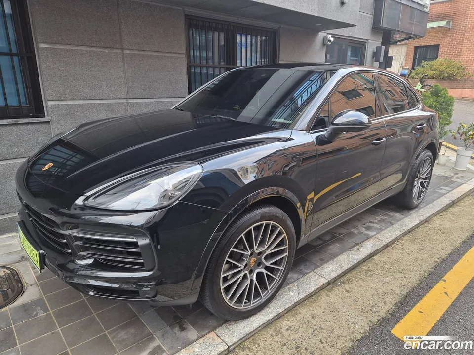 Porsche Cayenne 3.0 2023 — миниатюра 3