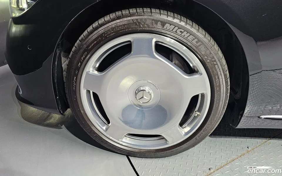 Mercedes-Benz S-Class S580 4MATIC 2023 — миниатюра 5