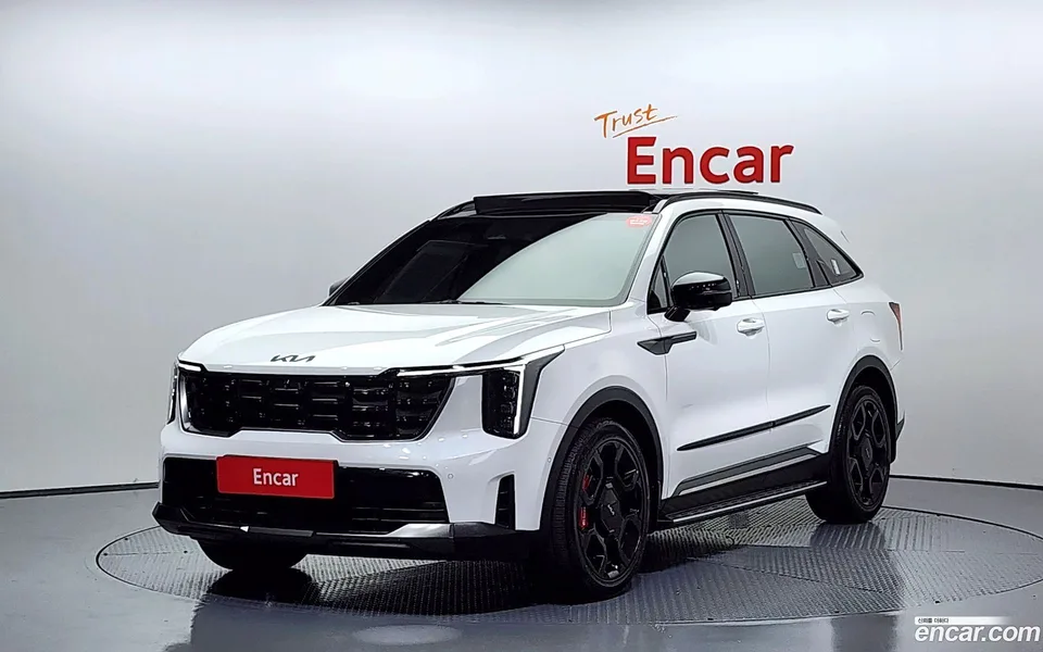 Kia Sorento 2.5T 4WD 2023 — фото 1, купить с доставкой в Москву