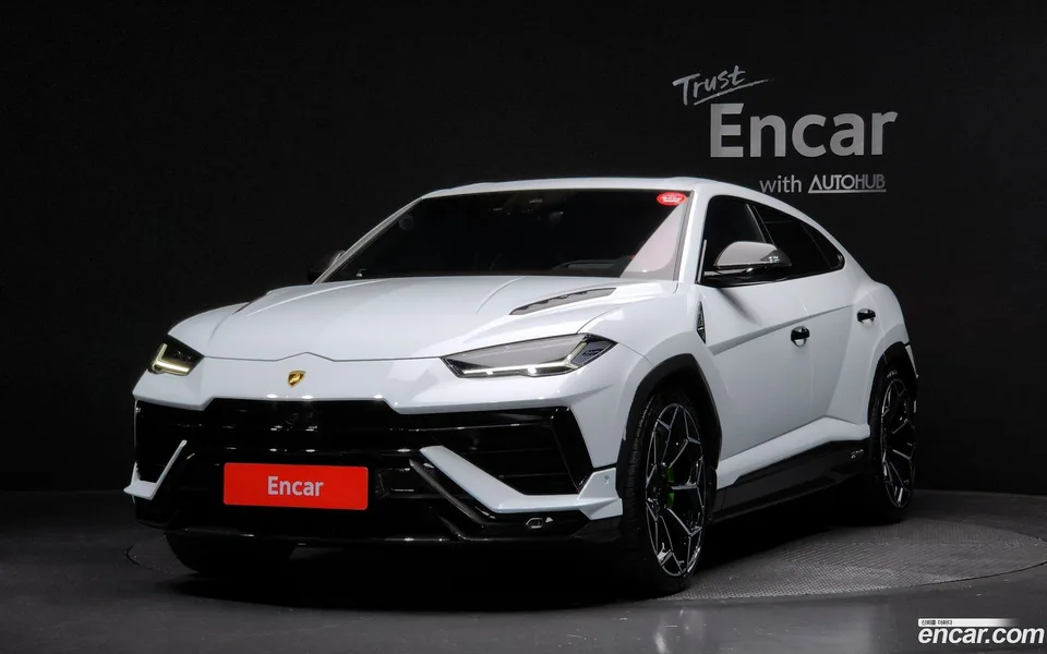 Lamborghini Urus 4.0 V8 2023 — фото 1, купить с доставкой в Москву
