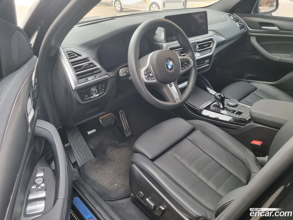 BMW X4 xDrive20i M 2024 — миниатюра 2