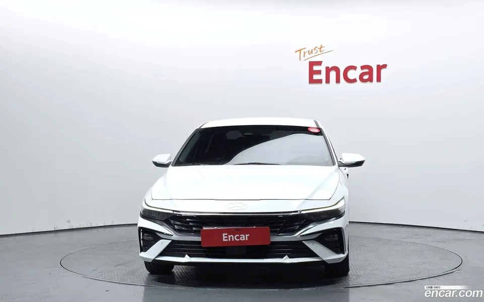 Hyundai Avante CN7 1.6 2024 — thumbnail 3