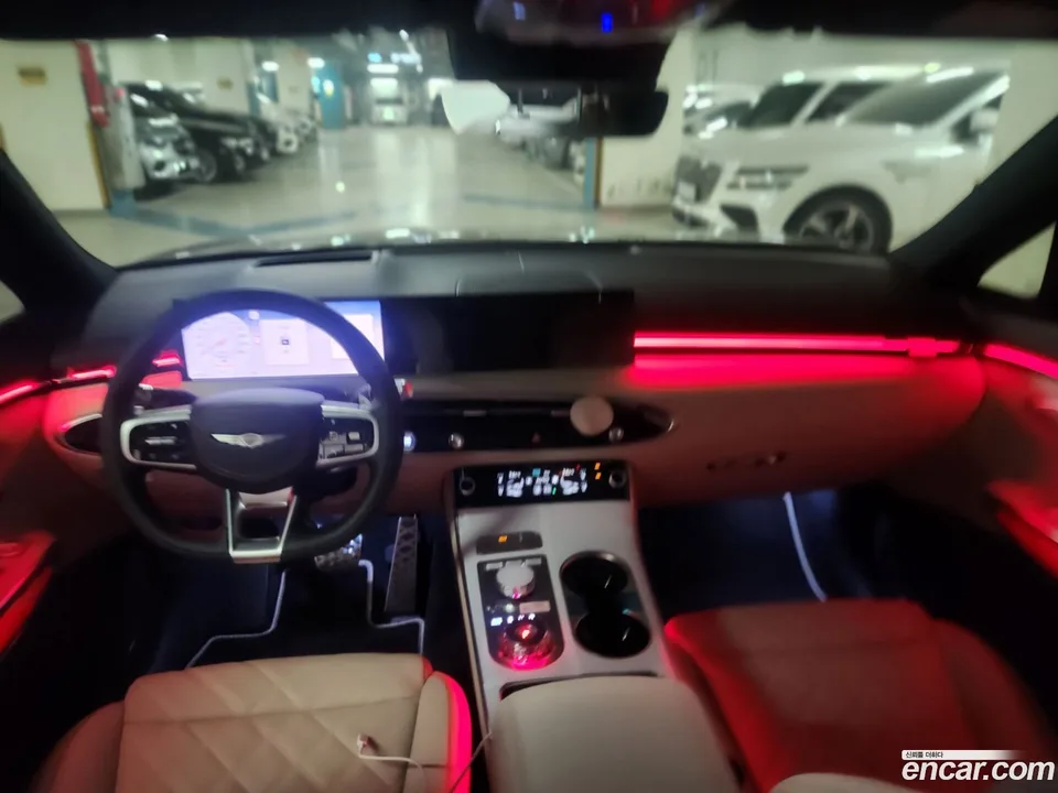 Genesis GV70 2.5T AWD 2025 — миниатюра 2