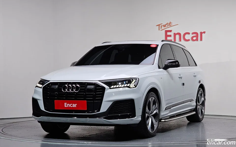 Audi Q7 (4M) 55 TFSI 2023 — фото 1, купить с доставкой в Москву