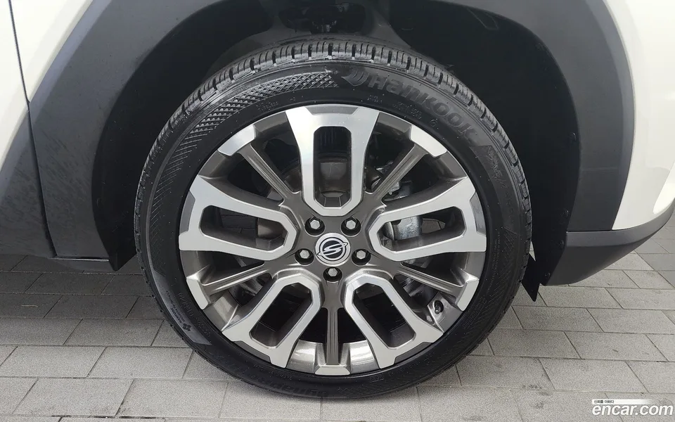 KG Mobility Torres 1.5 4WD 2023 — миниатюра 5