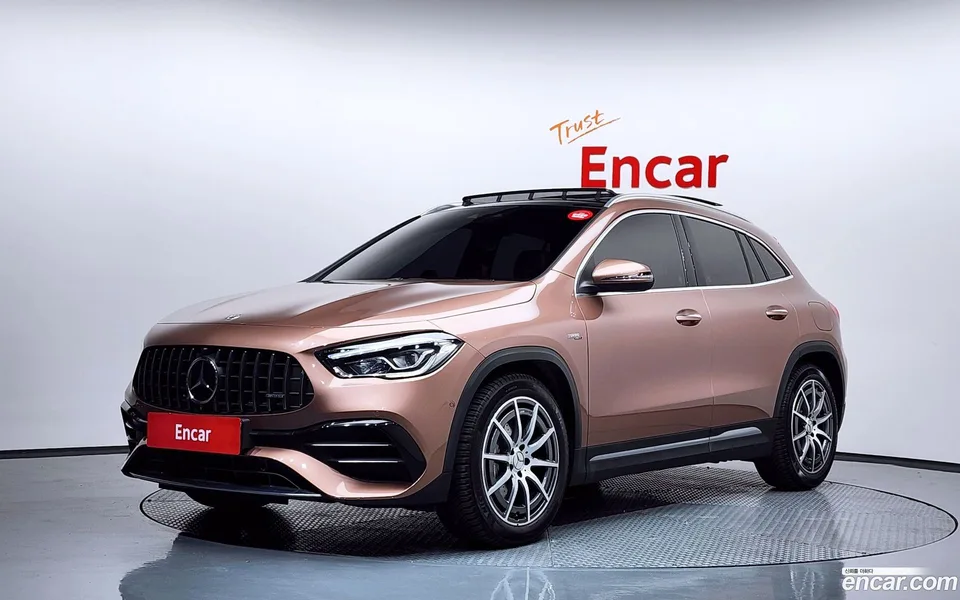 Mercedes-Benz GLA-Class GLA45 AMG 4MATIC+ 2022 — фото 1, купить с доставкой в Москву