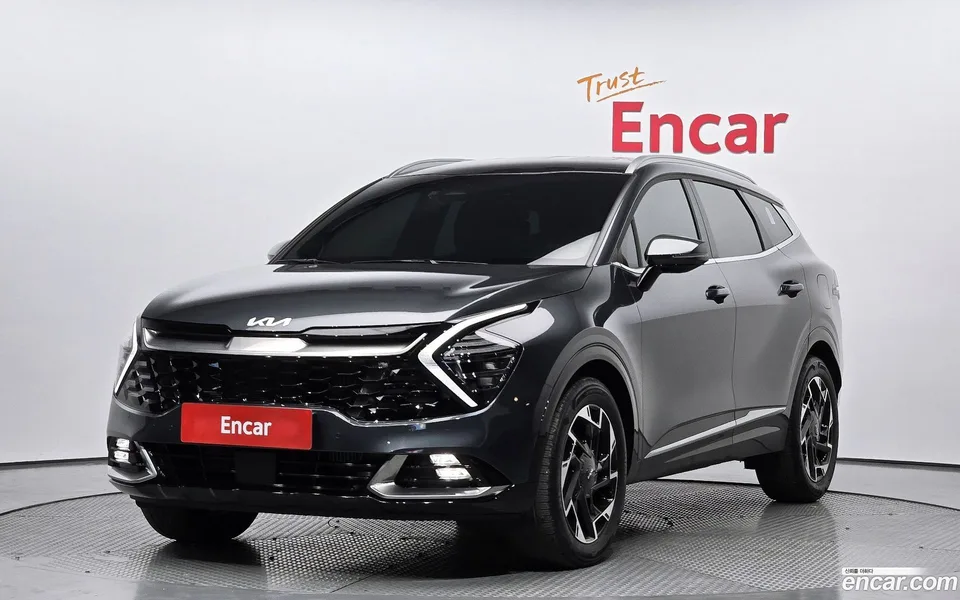 Kia Sportage 1.6 2WD 2024 — фото 1, купить с доставкой в Москву