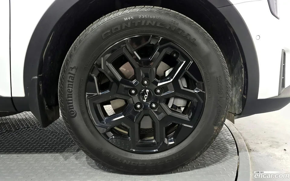 Kia Sorento HEV 1.6 2WD 2023 — миниатюра 5