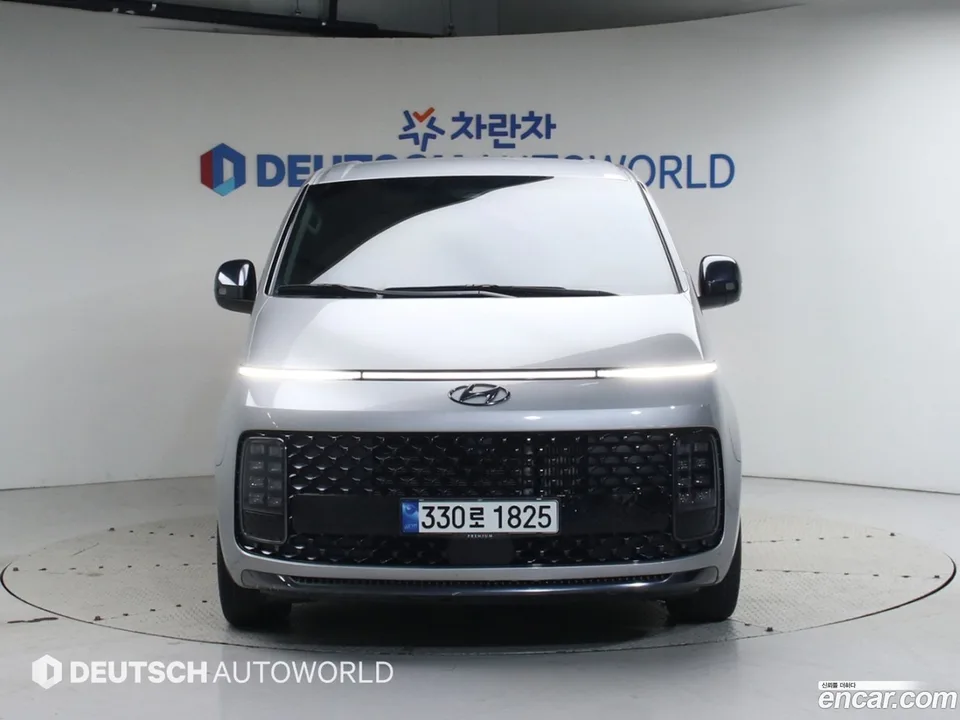 Hyundai Staria 4WD 9 2022 — миниатюра 3