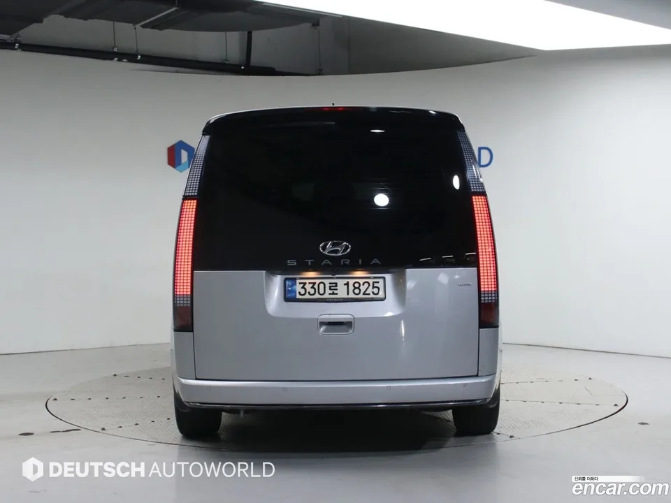 Hyundai Staria 4WD 9 2022 — миниатюра 4